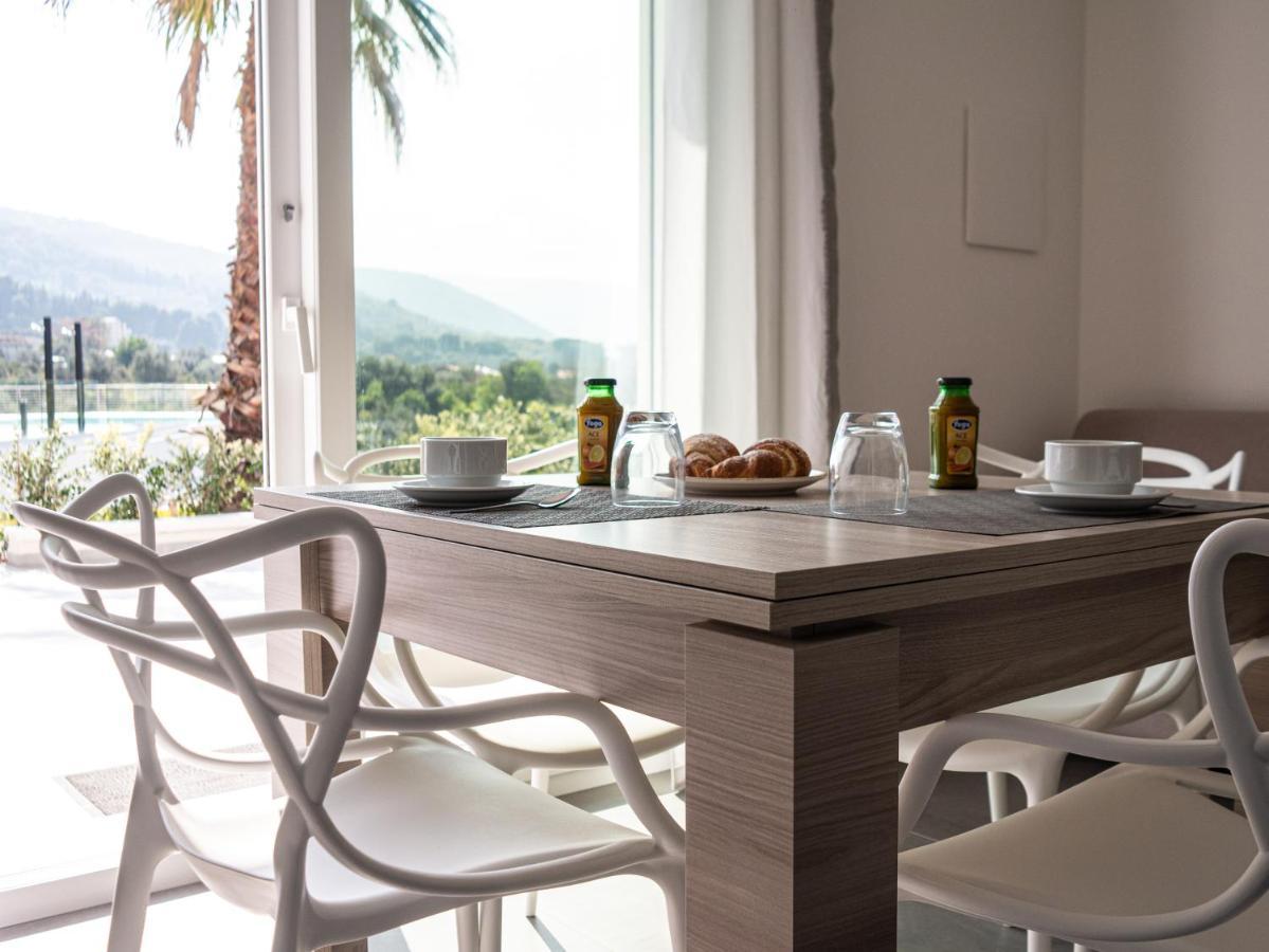 Resilienza Apartment Capo dʼOrlando Exterior foto
